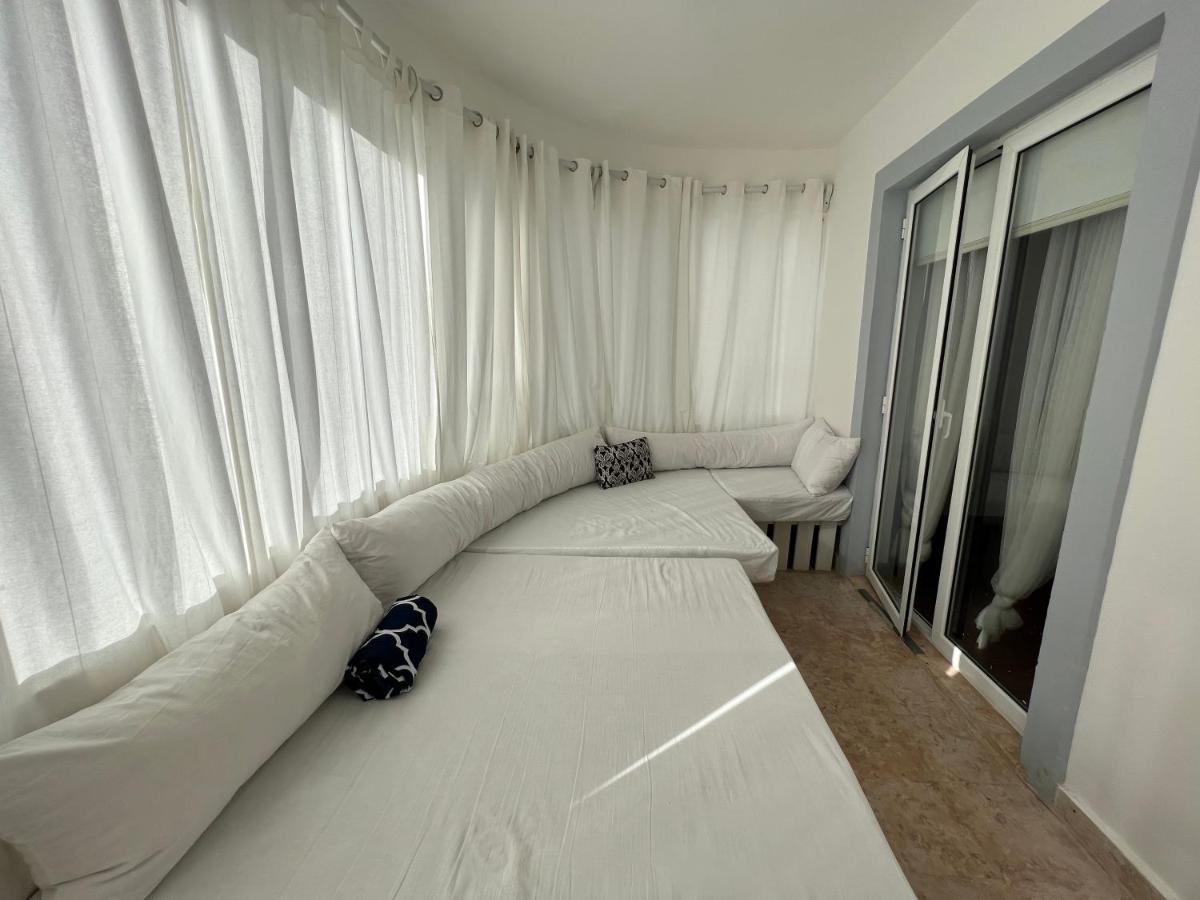 Caribbean Suites With Rooftop Pool Punta Cana Ngoại thất bức ảnh
