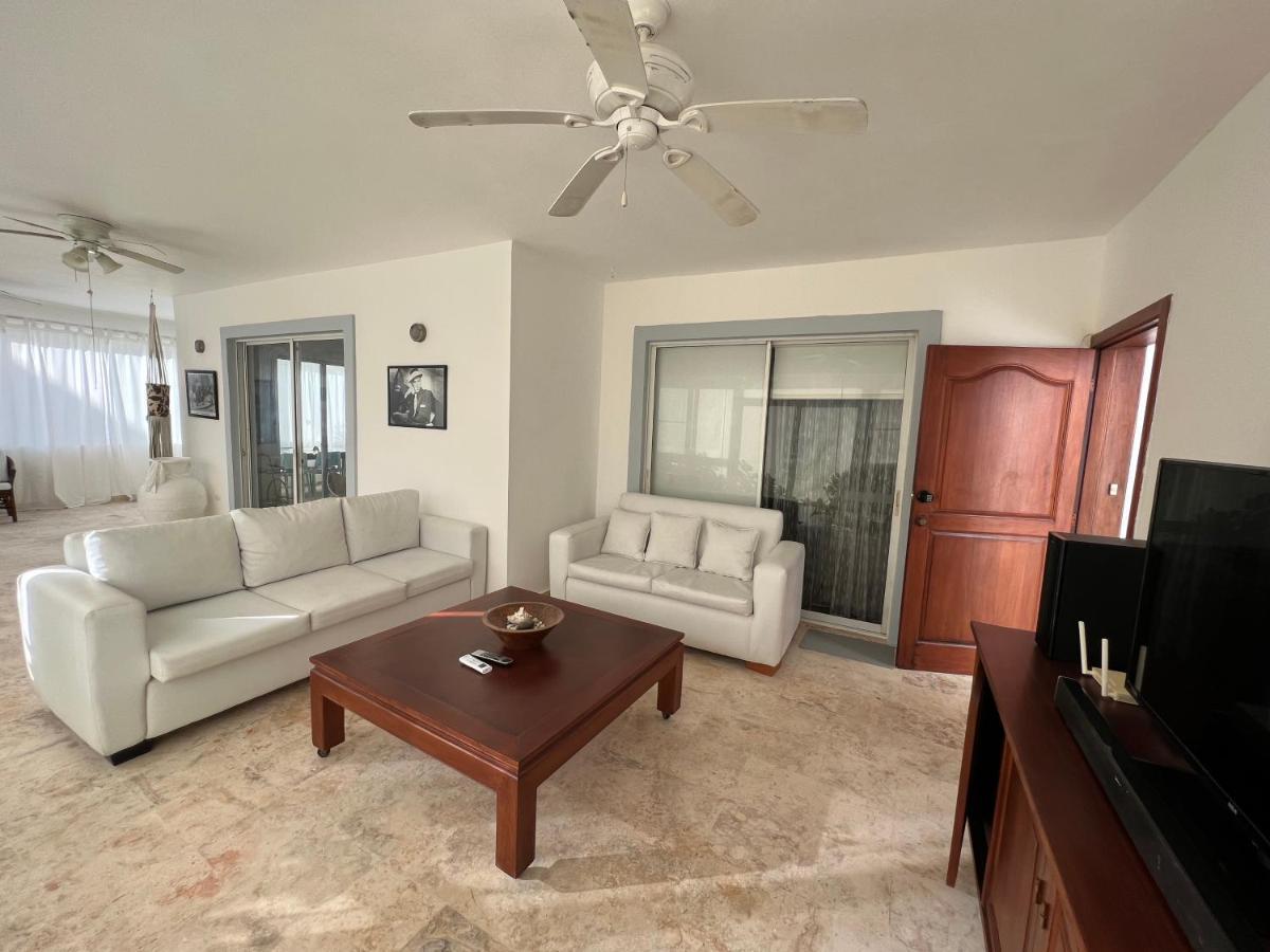 Caribbean Suites With Rooftop Pool Punta Cana Ngoại thất bức ảnh