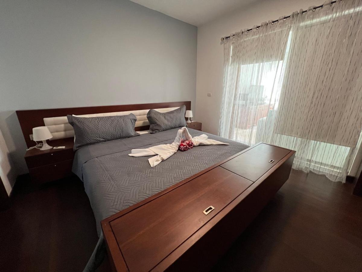 Caribbean Suites With Rooftop Pool Punta Cana Ngoại thất bức ảnh